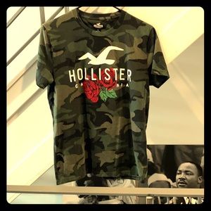 Camo Hollister Bird & Rose Tee